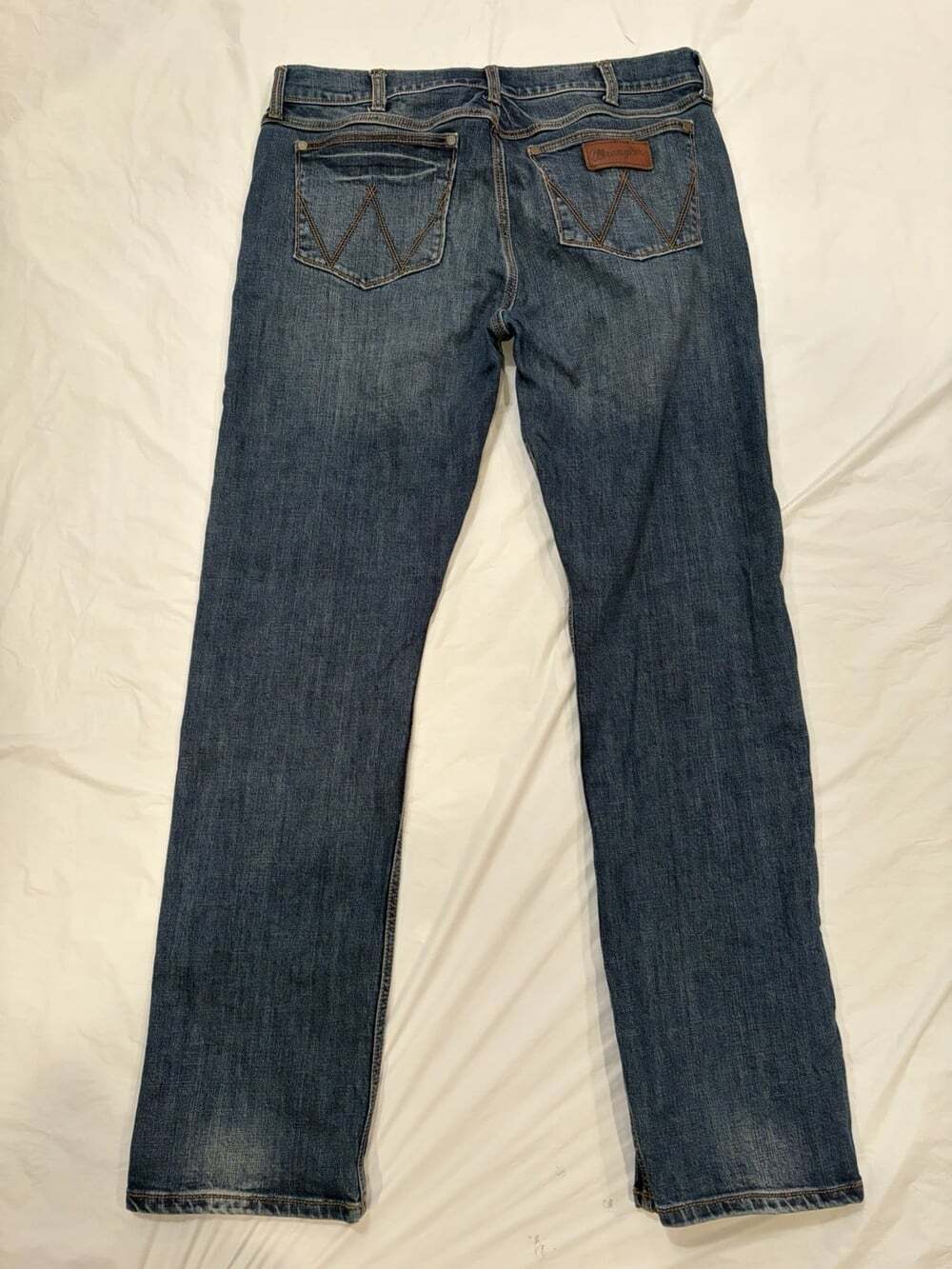 Wrangler Retro Jeans Men's 33x32 Blue Medium Wash Slim Straight